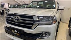 تويوتا لاندكروزر